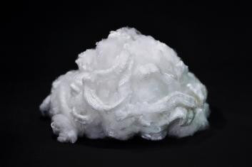 51mm duté polyesterové vlákno zo svorky